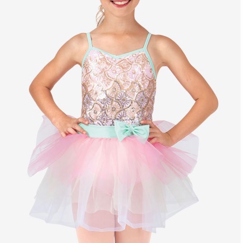 La Petite intermediate child ballerina costume NEW